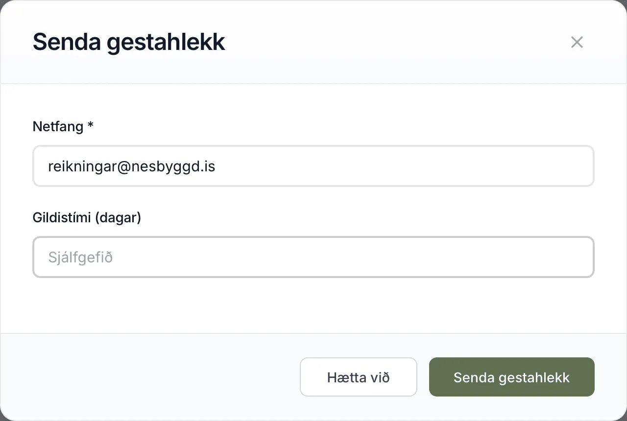 Glugginn Senda gestahlekk.