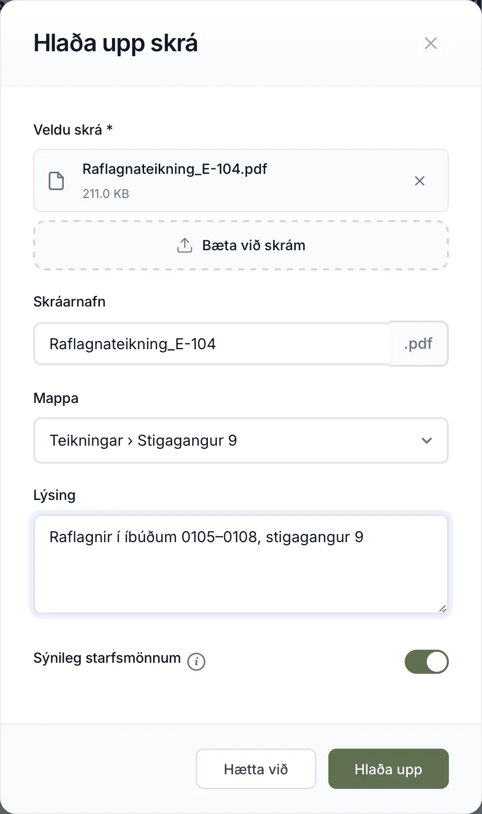 Glugginn Hlaða upp skrá með eina teikningu valda í möppunni Teikningar › Stigagangur 9.
