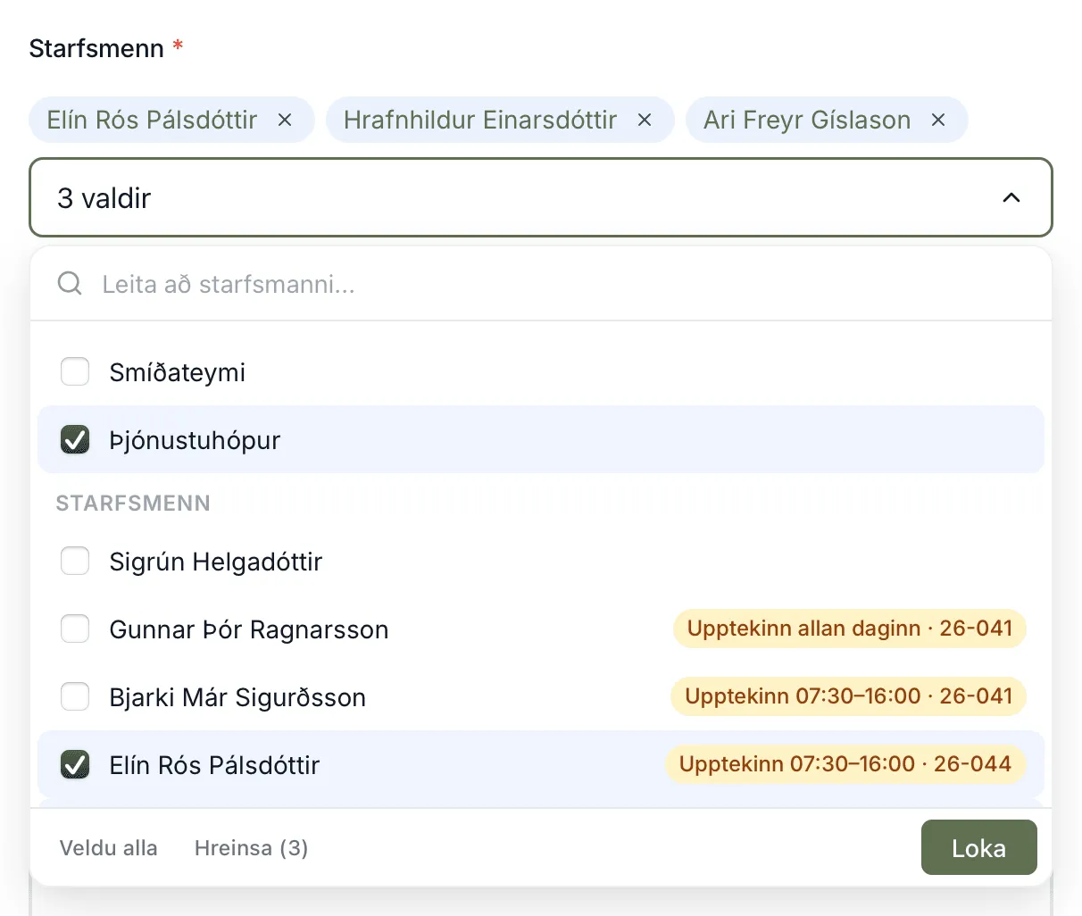 Þjónustuhópur valinn. Merkið Upptekinn sýnir hverjir eru þegar með úthlutun þennan dag.